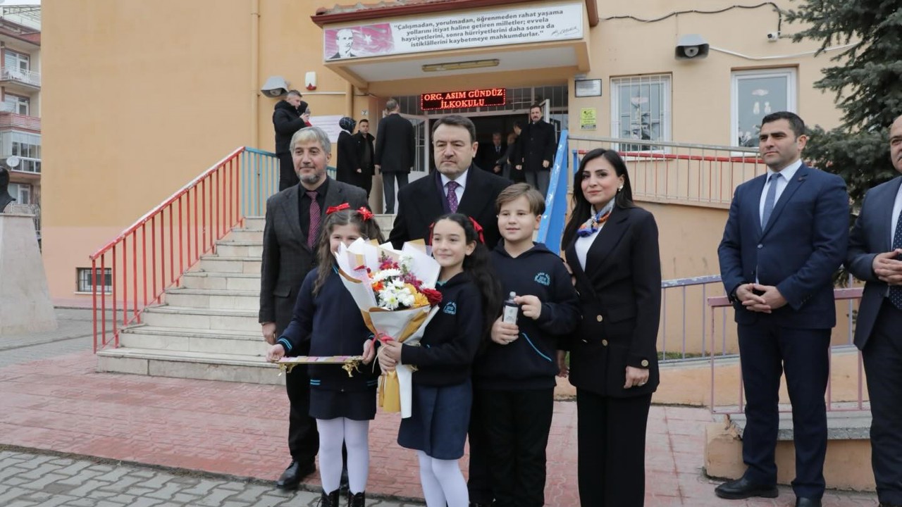 Kütahya’da 570 okuldaki 90 bin 373 öğrenci karne heyecanı yaşadı
