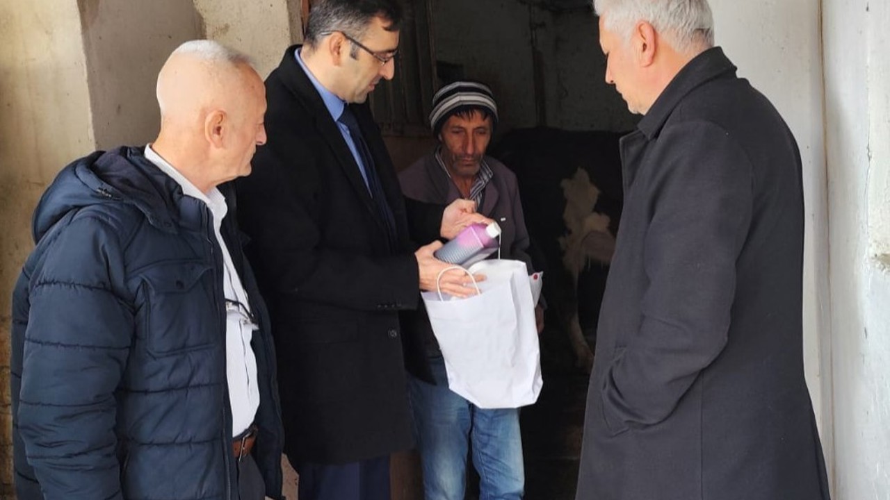 Uşak’ta tarım teşkilatı sahada üreticilerle buluştu
