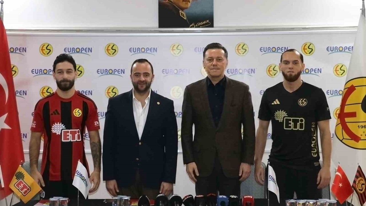 Nebi Hatipoğlu, Eskişehirspor’a 2 futbolcu kazandırdı
