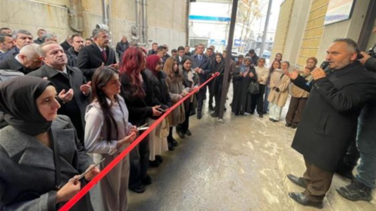 Diyanet Gençlik Etüt Merkezi hizmete açıldı
