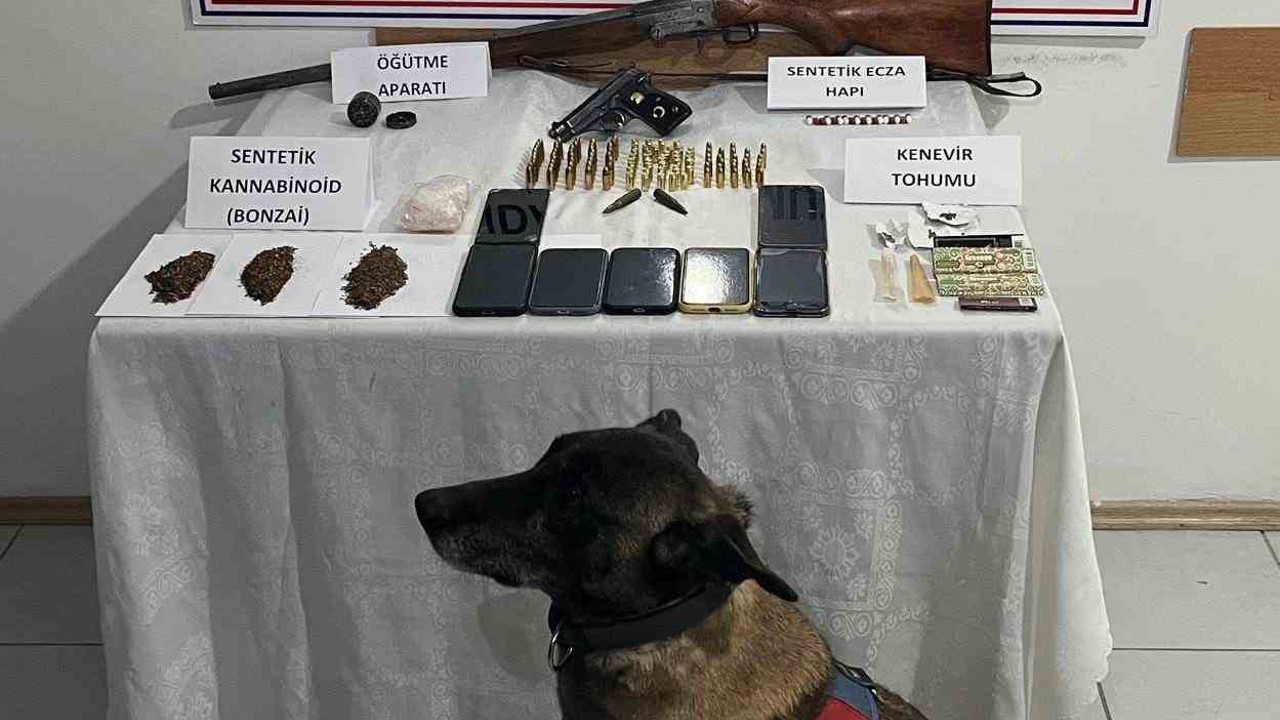 Kastamonu’da uyuşturucu operasyonu: 8 gözaltı
