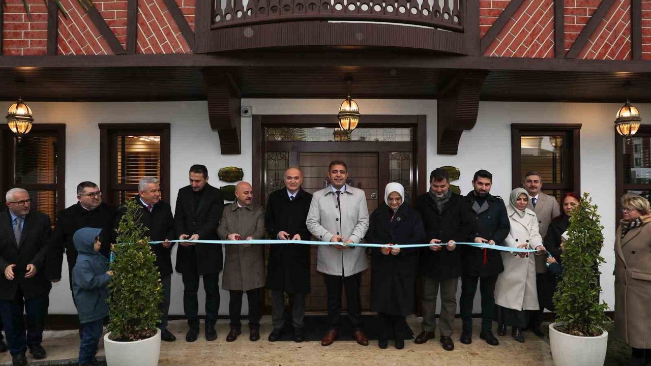 Başkan Özlü: "Bu yıl 3 kütüphaneyi açmayı hedefliyoruz"
