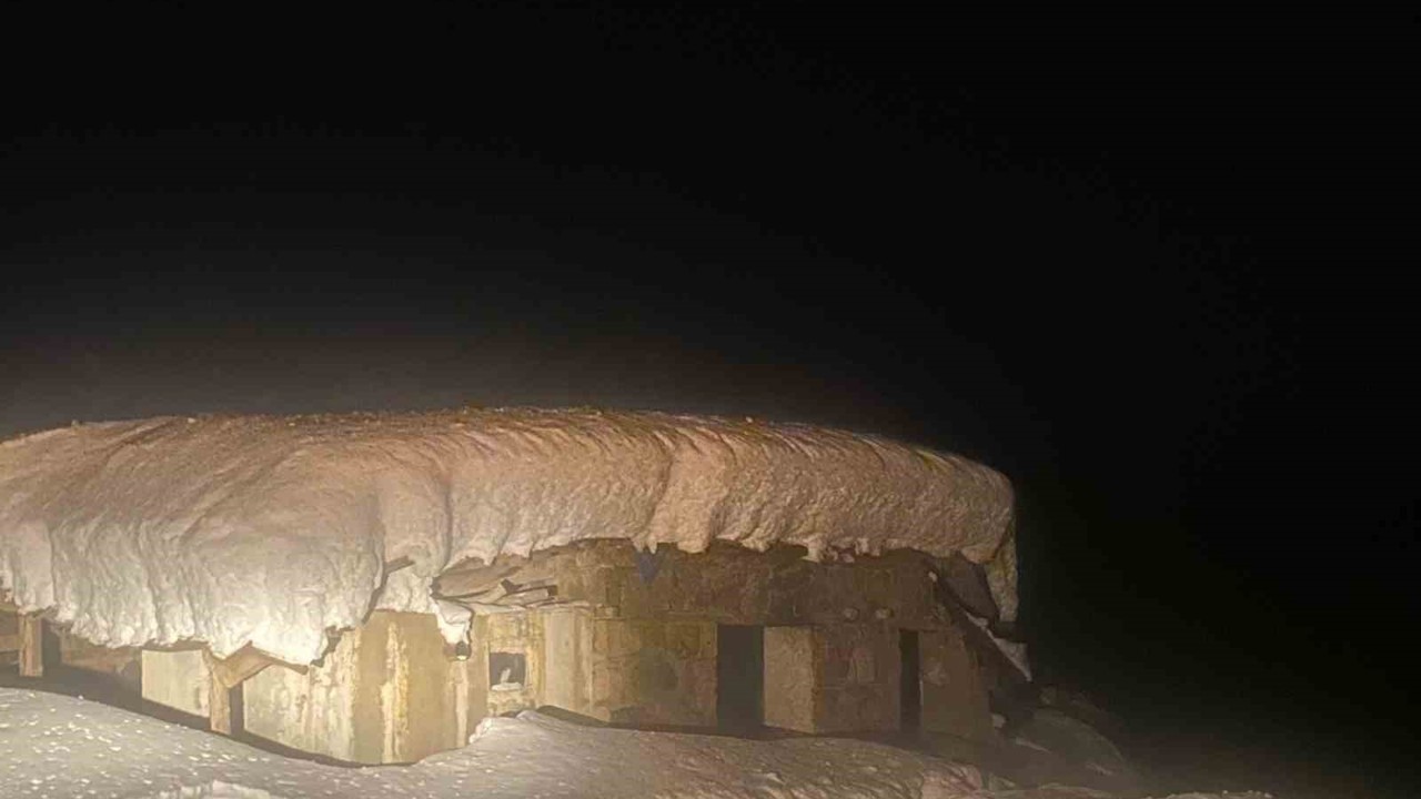 Yanlış ihbar, 15 saatlik mesaiyi boşa harcadı
