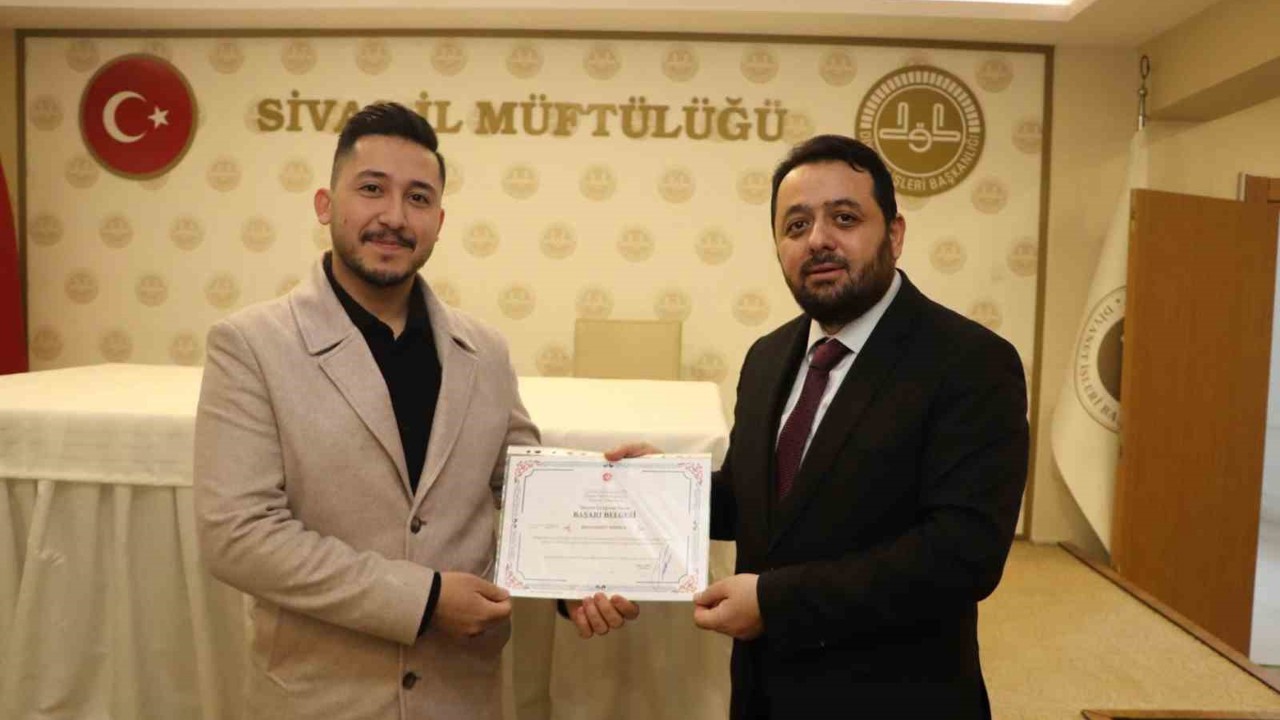 Sivas’ta din görevlilerine Kur’an tilaveti eğitimi verildi
