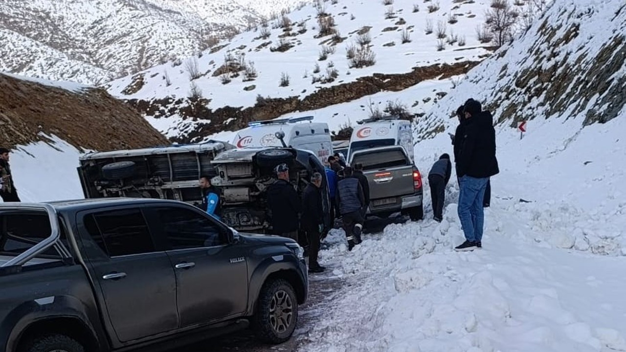 Hakkari’de trafik kazası: 2 yaralı
