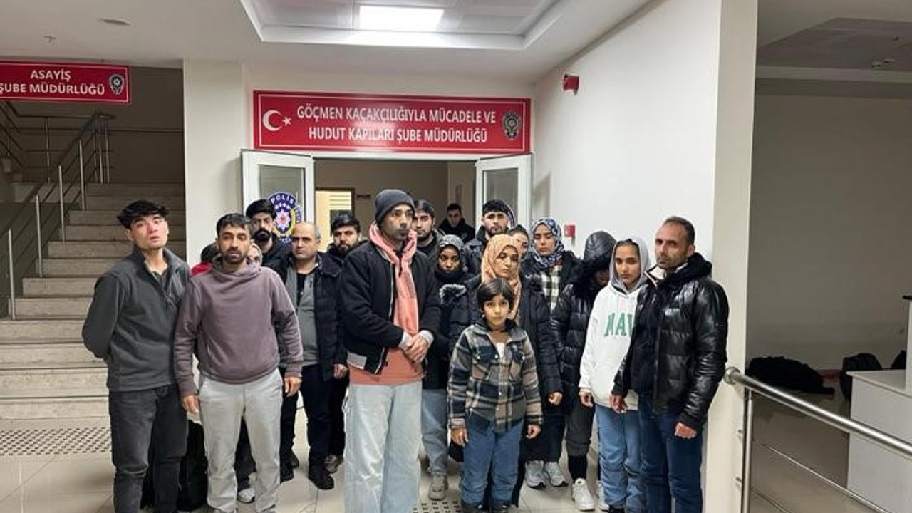Manisa’da 34 düzensiz göçmen yakalandı
