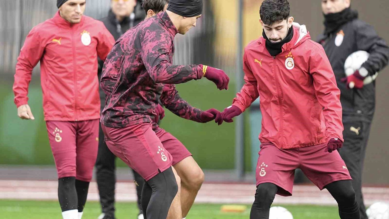 Galatasaray, Atletico Madrid maçı hazırlıklarına başladı
