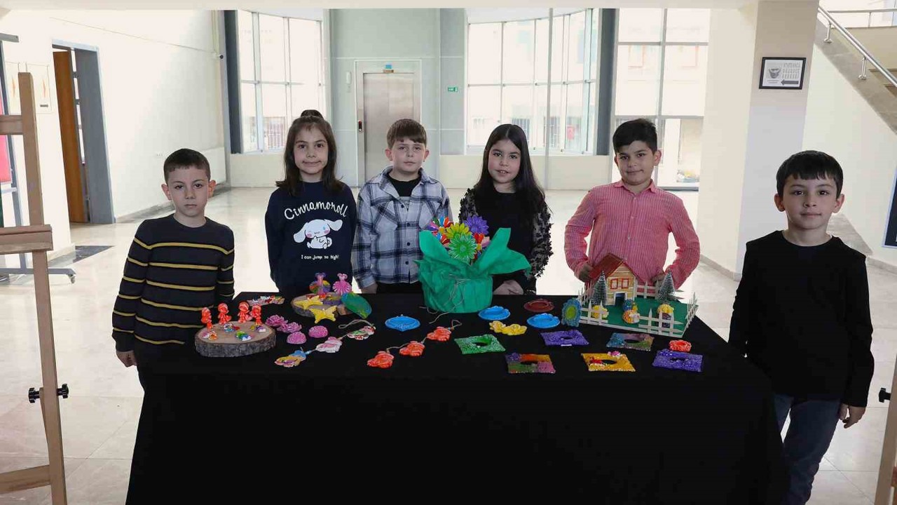 Çocuk eğitim merkezi öğrencilerinden Sanatsal Yolculuk Sergisi
