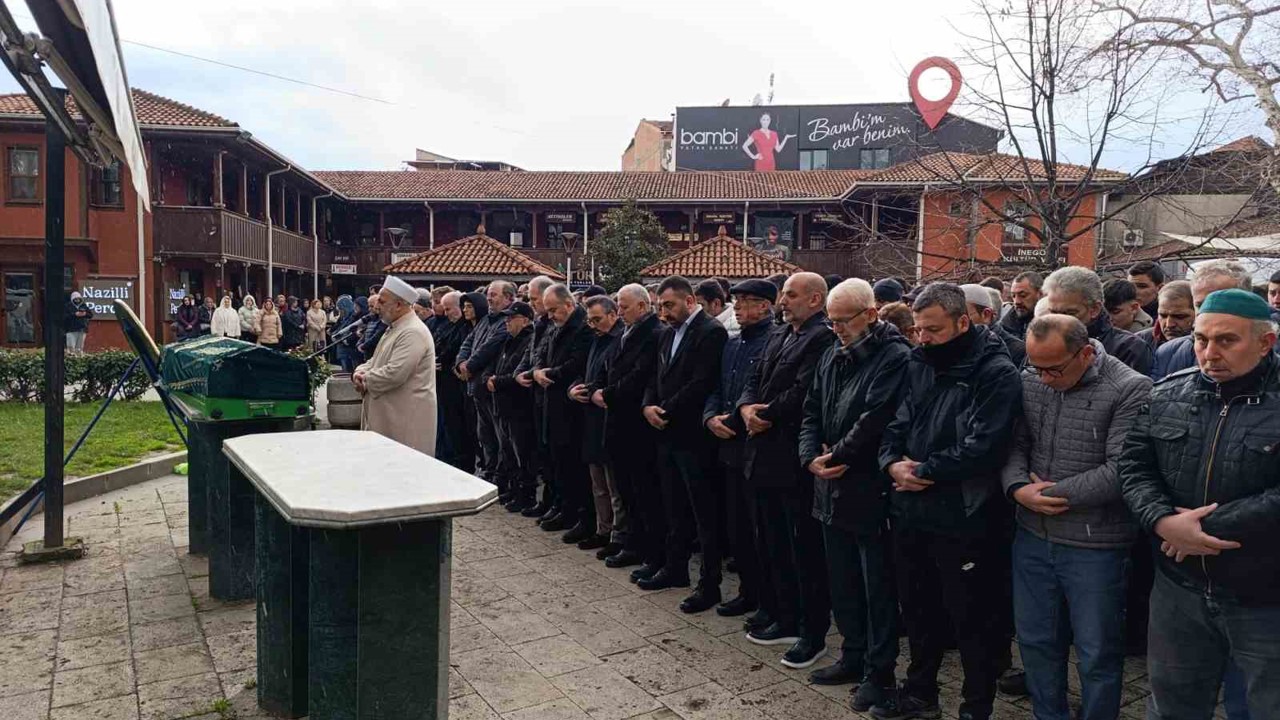 Kazada hayatını kaybeden İnegöllü iş adamı Sedat Taç toprağa verildi
