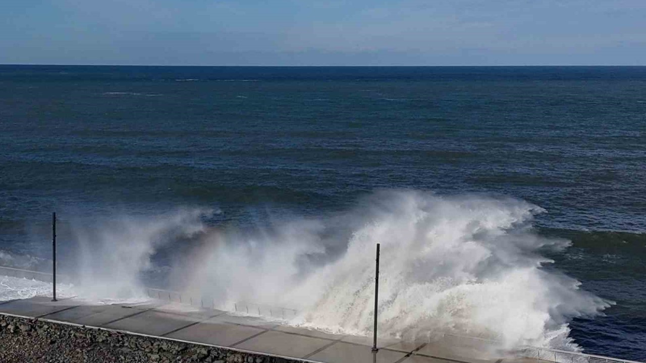 Doğu Karadeniz’de fırtına uyarısı
