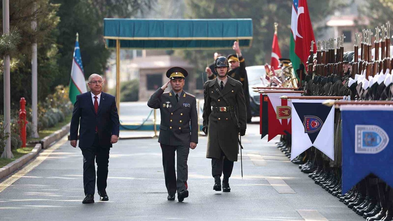 Türkiye ile Özbekistan arasında askeri sağlık alanında anlaşma imzalandı
