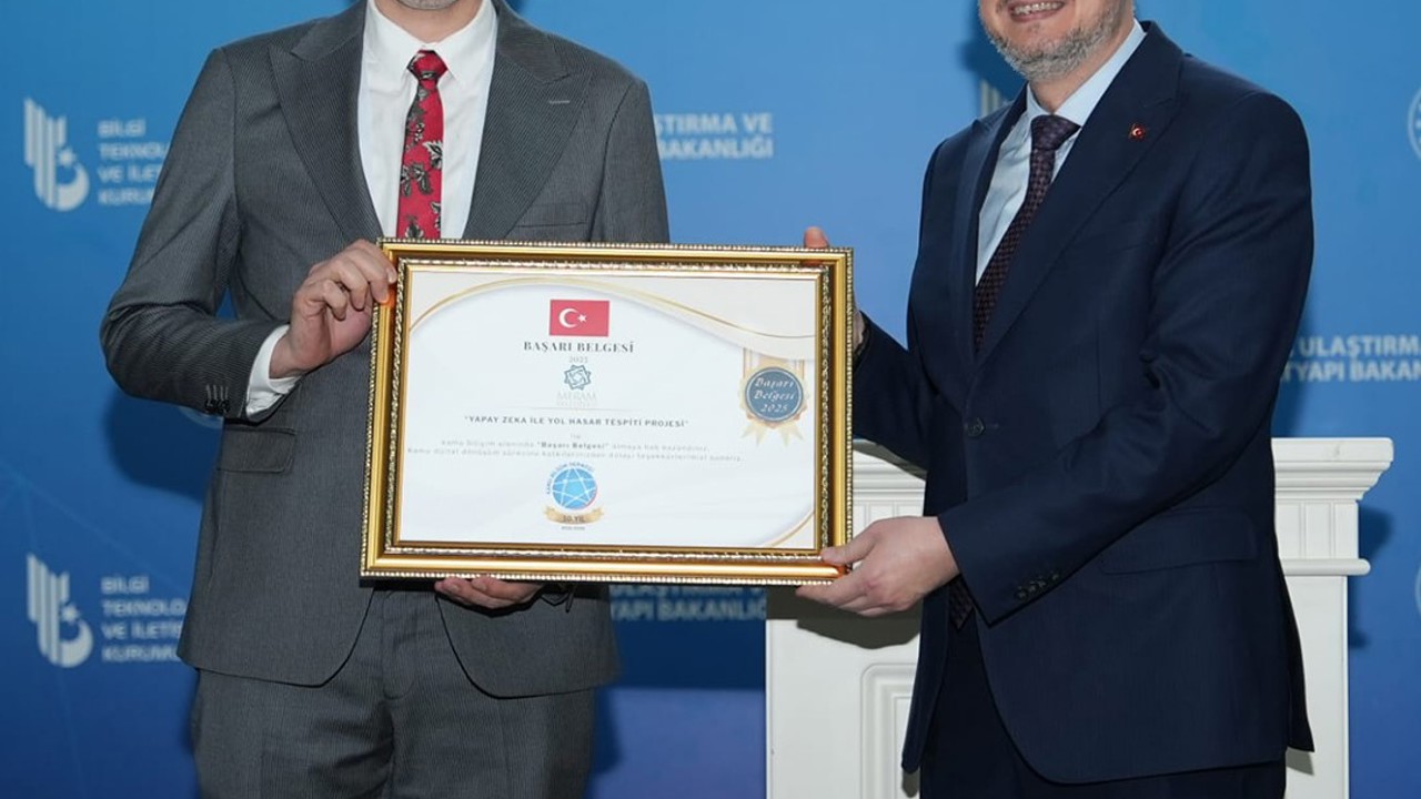 Dijital dönüşümde yakaladığı başarı Meram’a ödül getirdi
