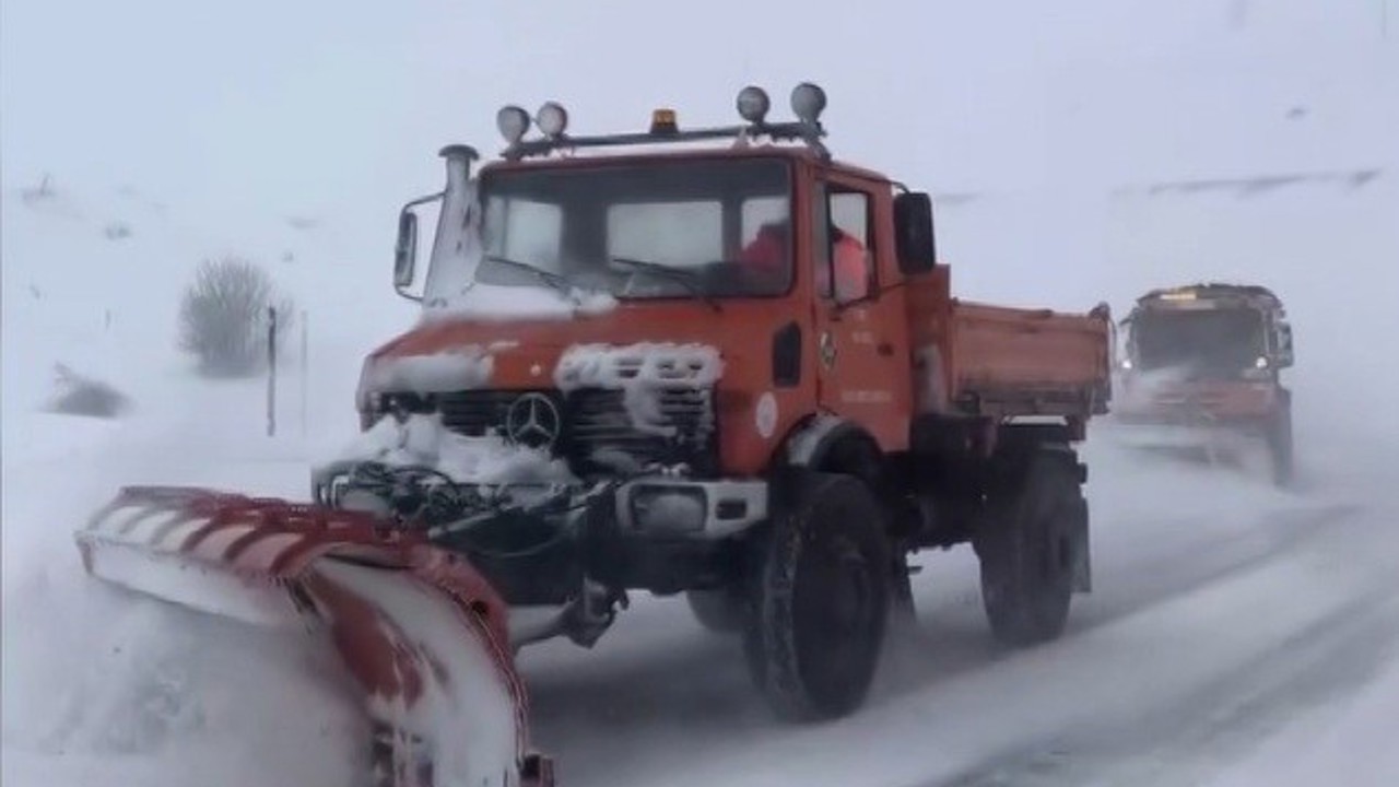 Kop Dağı ve Bayburt-Araklı yolu ulaşıma kapandı
