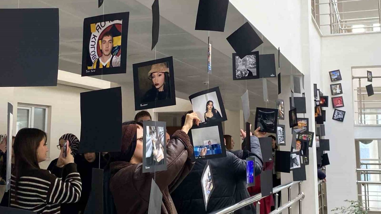 45 öğrenci fotoğraflarıyla ’Kimlik’ kavramını yorumladı
