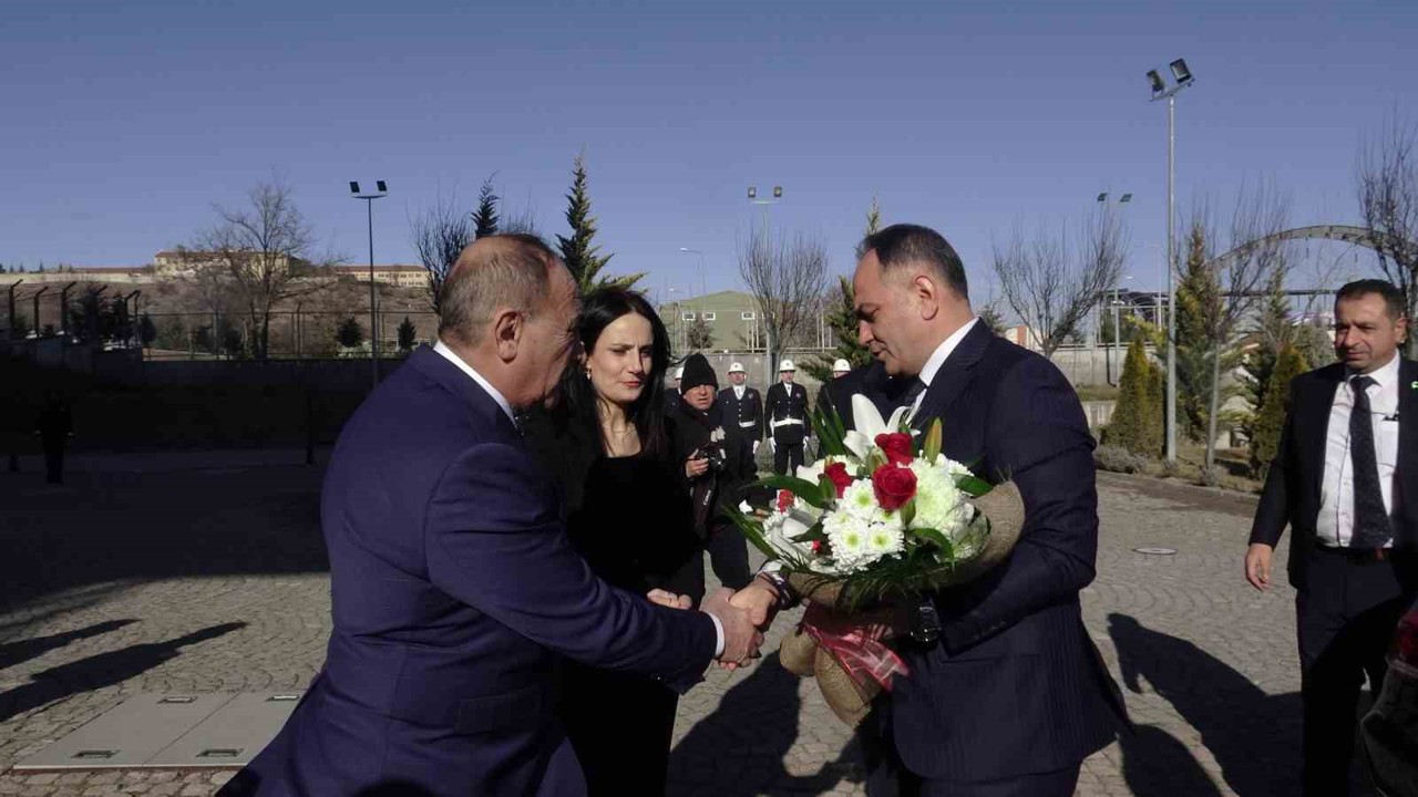 Çankırı Valisi Çakırtaş göreve başladı
