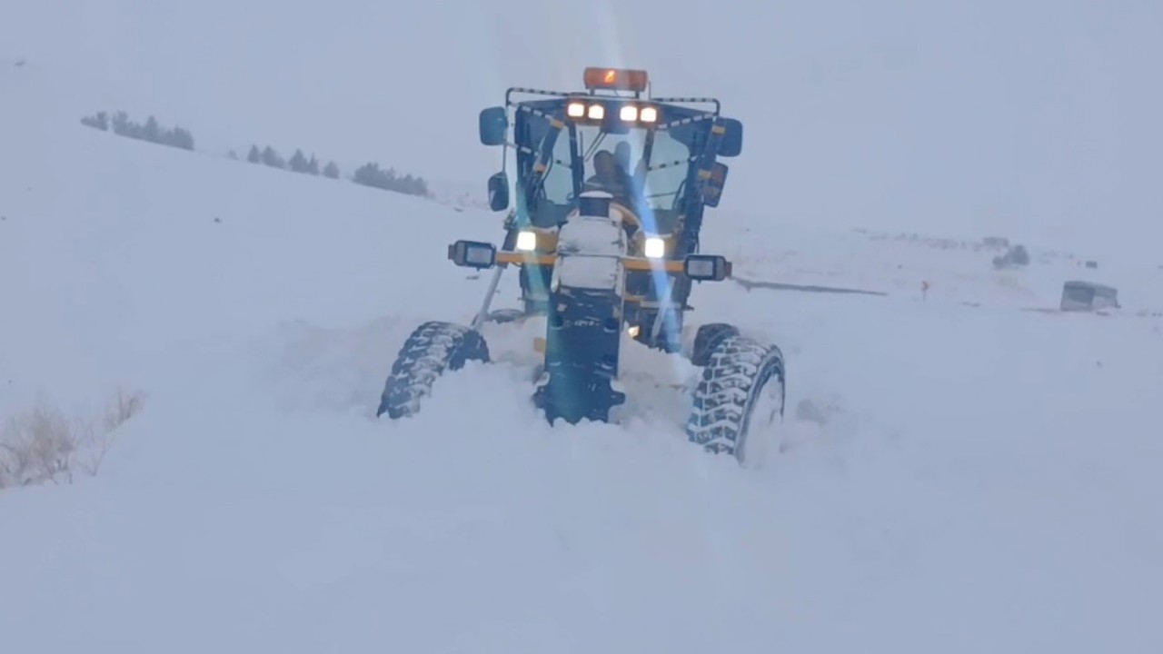 Kars’ta 119 köy yolu ulaşıma kapalı
