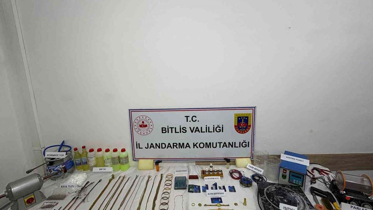 Bitlis’teki sahte altın operasyonunda 2 kişi tutuklandı
