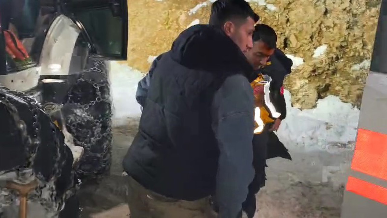 Sason’da kar nedeni ile mahsur kalan hasta kurtarıldı
