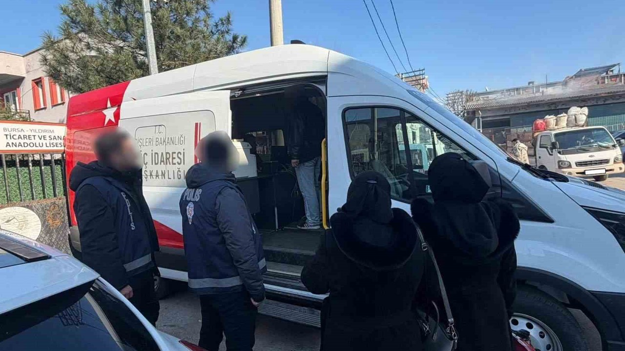 Bursa’da huzur operasyonunda, 4 bin 207 kişi sorgulandı
