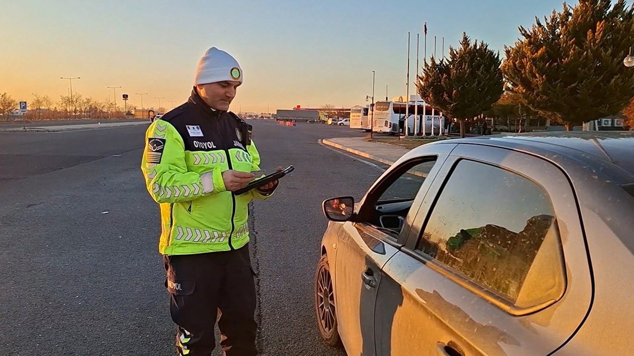 Gaziantep’te jandarma uygulamasında 254 aranan şahıs yakalandı
