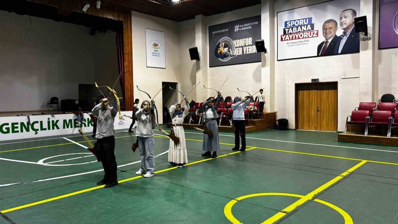 Gençlik Kış Kulübü, Muş’ta yarıyıl tatiline renk katıyor
