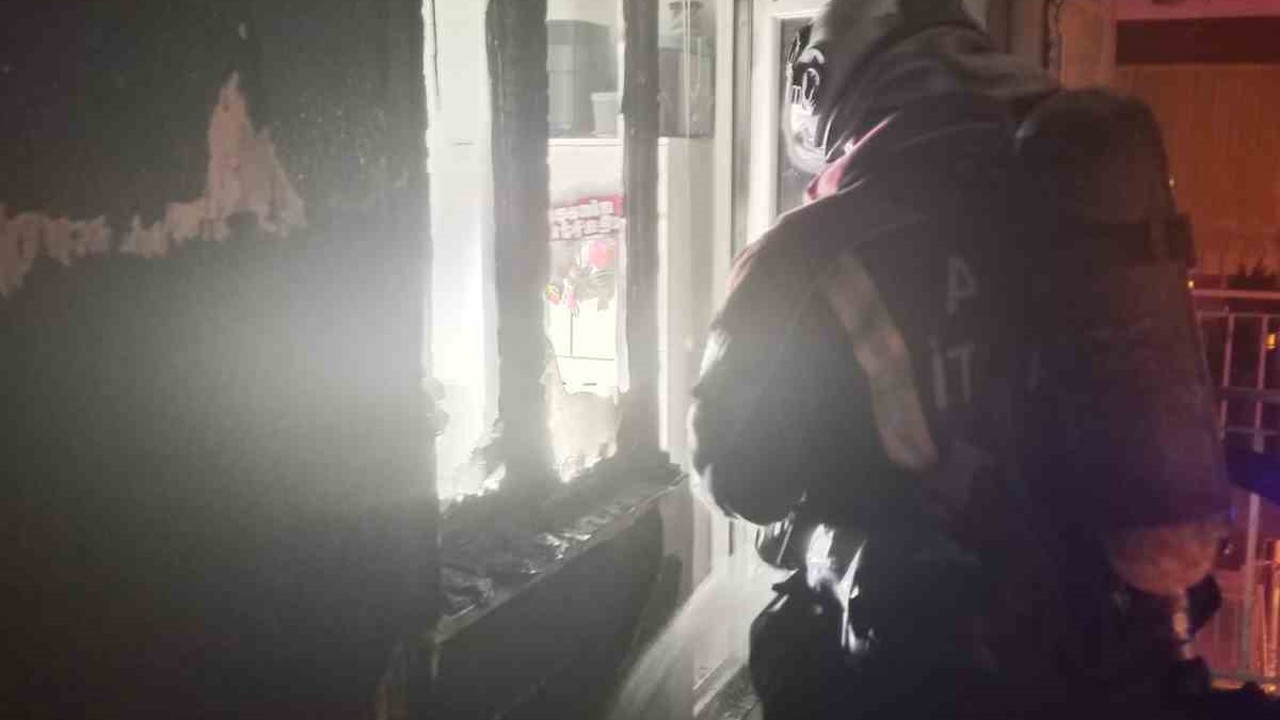 Aydın’da ev yangını panikletti
