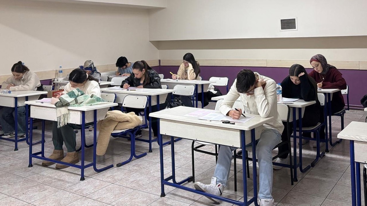 İLKEM’den YKS ve LGS’ye hazırlık kampı
