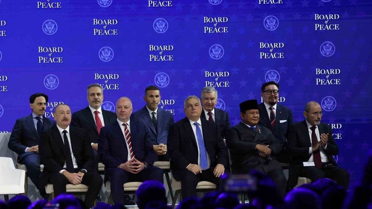 Bakan Fidan, Barış Kurulu Kuruluş Sözleşmesine imza attı
