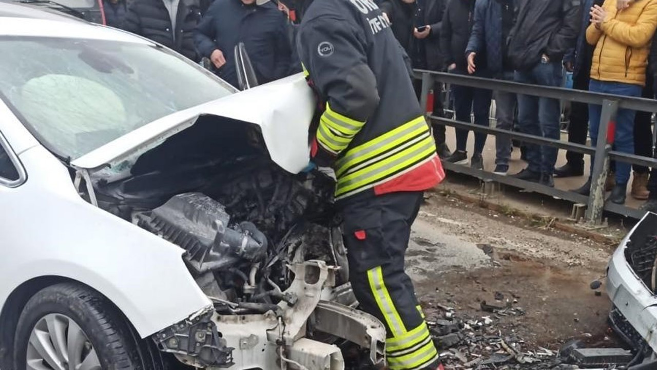 Ordu’da otomobiller çarpıştı: 3’ü ağır 5 yaralı
