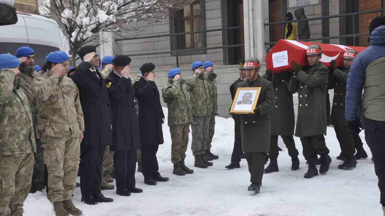 Kıbrıs Gazisi Durmaz törenle ebediyete uğurlandı
