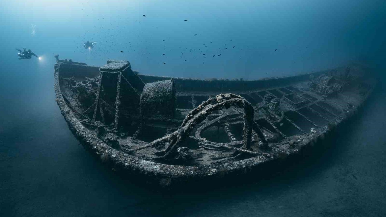 Çanakkale Boğazı’ndaki savaş gemisi batıkları koruma altına alınıyor
