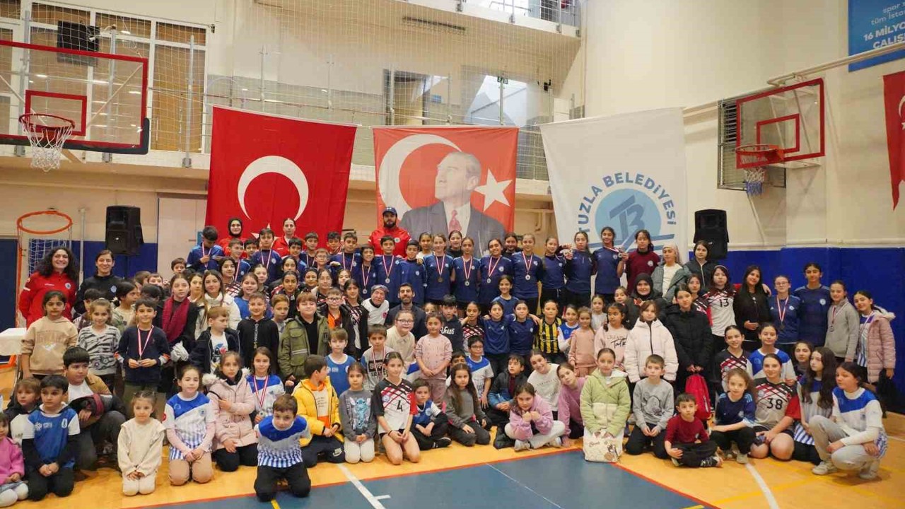 Tuzla’da ara tatil spor şenliği coşkuyla gerçekleşti, kazanan dostluk oldu
