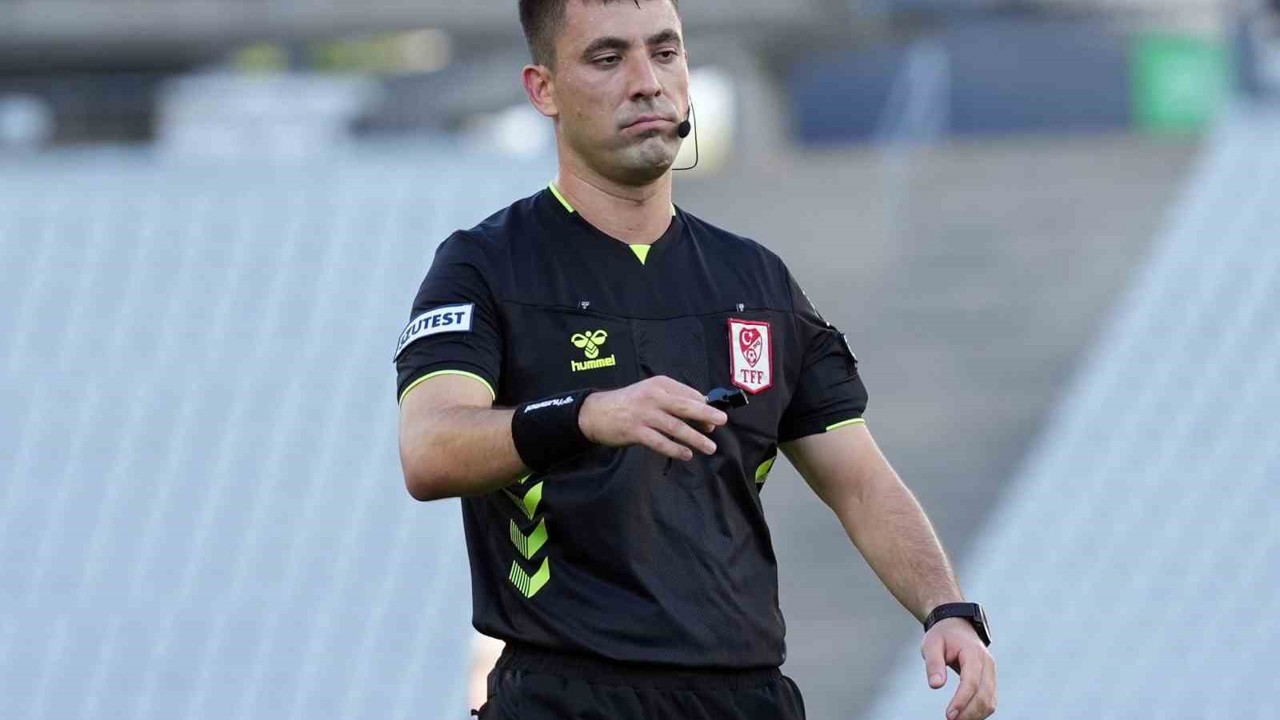 Kayserispor - Başakşehir maçını Batuhan Kolak yönetecek
