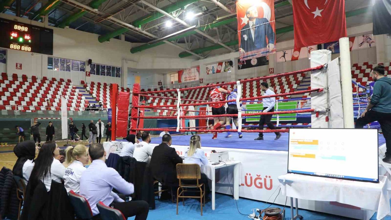 Ağrı’da Muay Thai Doğu Anadolu Bölge Şampiyonası başladı
