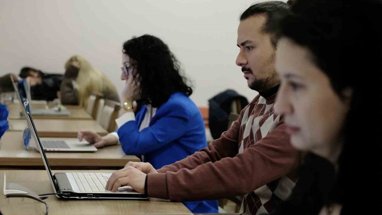 BŞEÜ’de 164 binden fazla e-kitap akademisyenlerin erişimine açıldı
