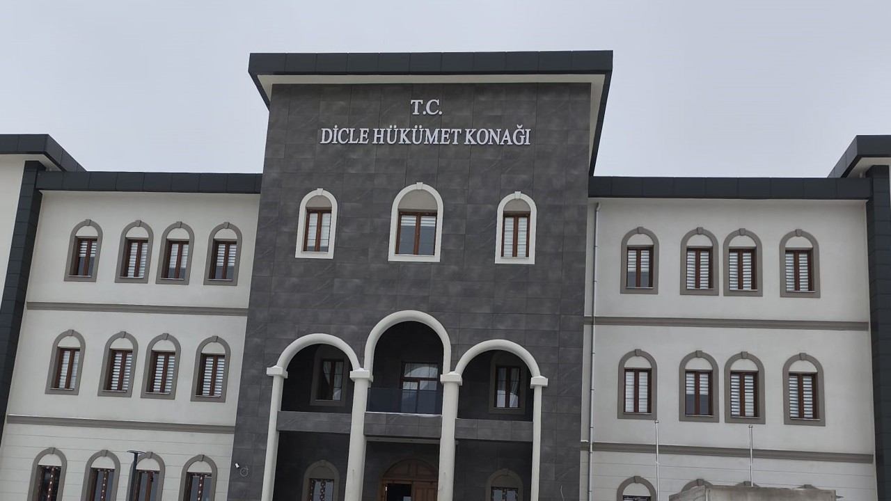 Dicle’de 1 yılda 6 bin 519 adet kök kenevir ele geçirildi
