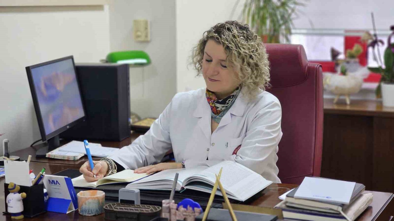 Susuz kalan beyinde hücreler arası iletişim yavaşlıyor
