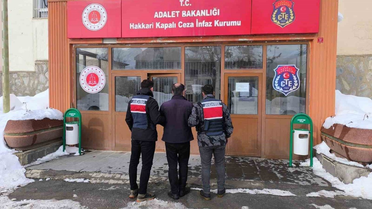 Hakkari’de 9 yıl 9 ay hapis cezası bulunan şahıs yakalandı

