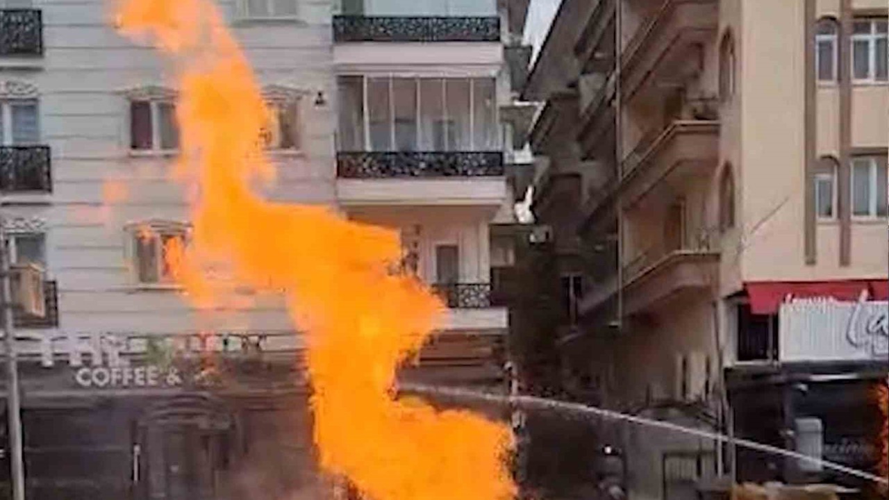 Kırıkkale’de doğal gaz boru hattı patladı, alevler metrelerce yükseldi
