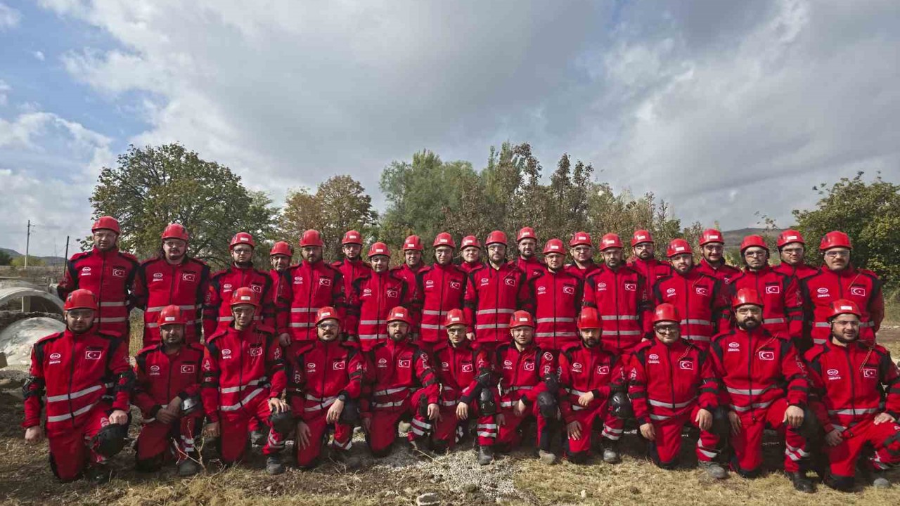 OYAK Çimento ARKE Arama ve Kurtarma Ekibi kuruldu

