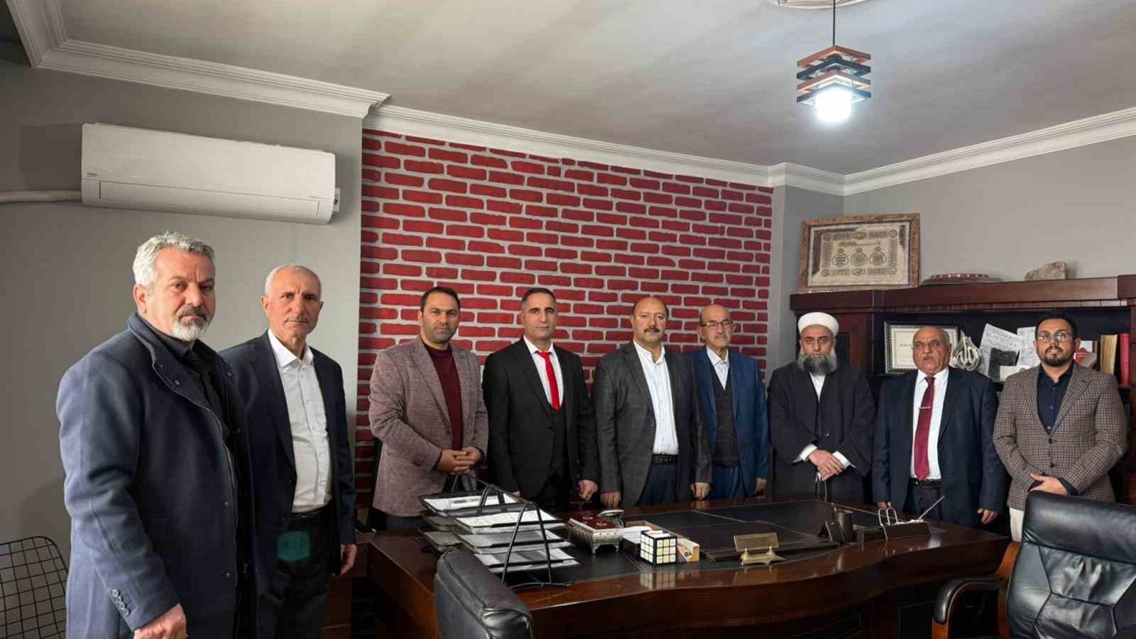 Iğdır’da aşiret liderleri ve kanaat önderlerinden ortak basın açıklaması: "Toplumumuzun ihtiyatlı ve sükûnetli olması elzemdir"
