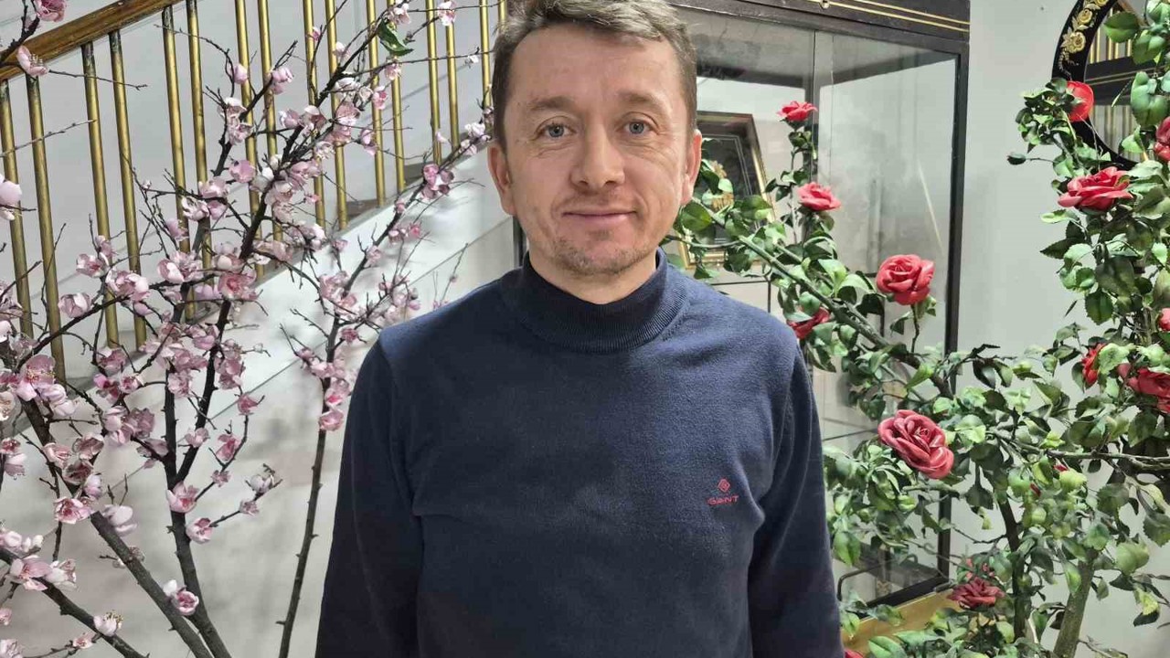 Eskişehir Olgunlaşma Enstitüsünde atık şişeler gül oldu
