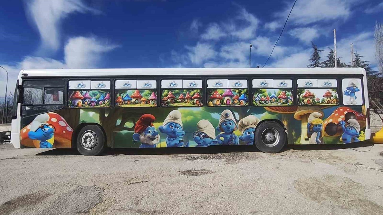 Sivrihisar’a kütüphane otobüsü kazandırıldı
