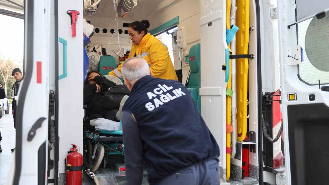 Adana’da bulunan kayıp çocuk geceyi mağarada geçirmiş
