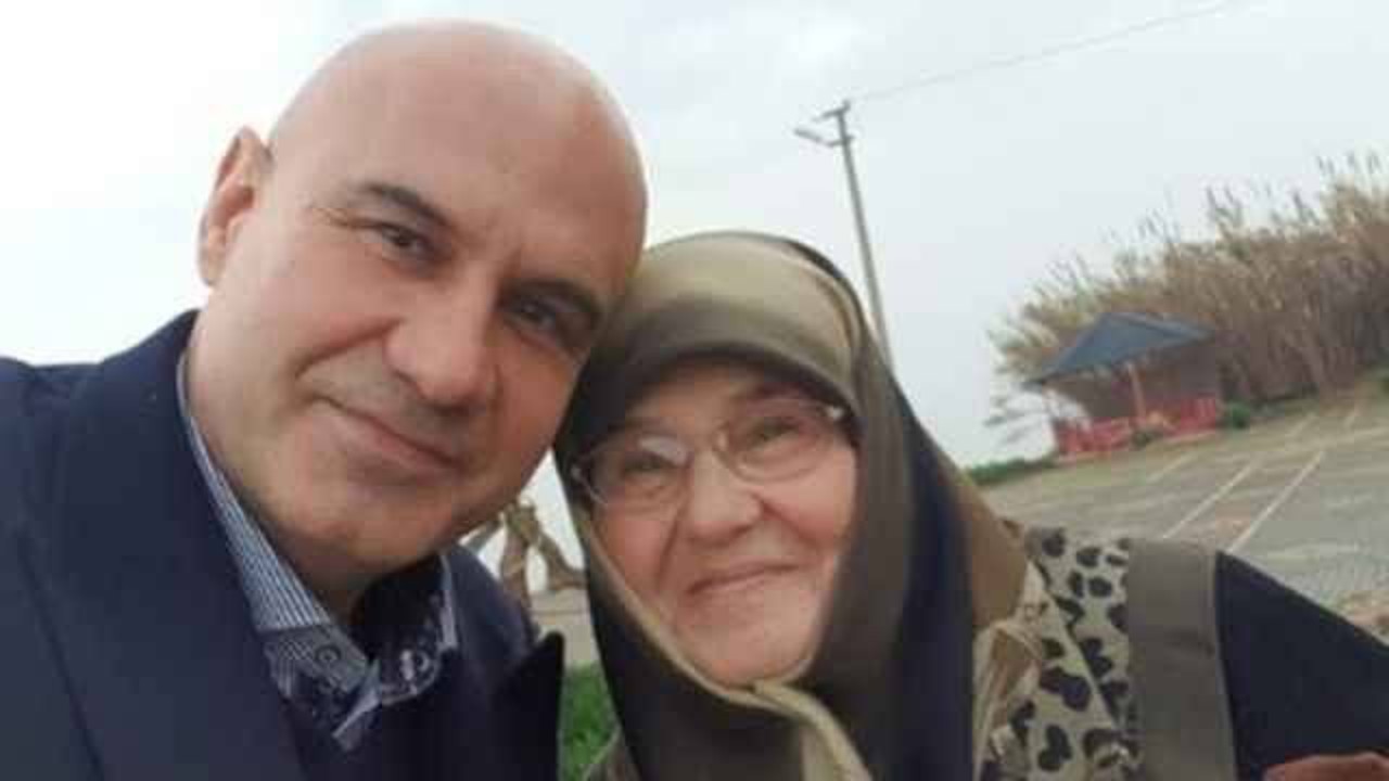 İYİ Partili Turhan Çömez’in acı günü: Annesi İkbal Çömez hayatını kaybetti
