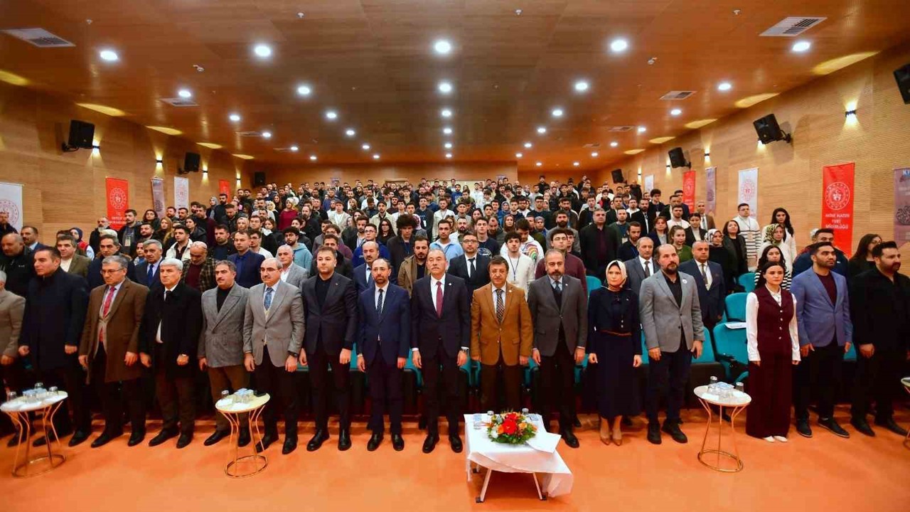 Van’da "Sosyal Psikoloji Kampı" başladı
