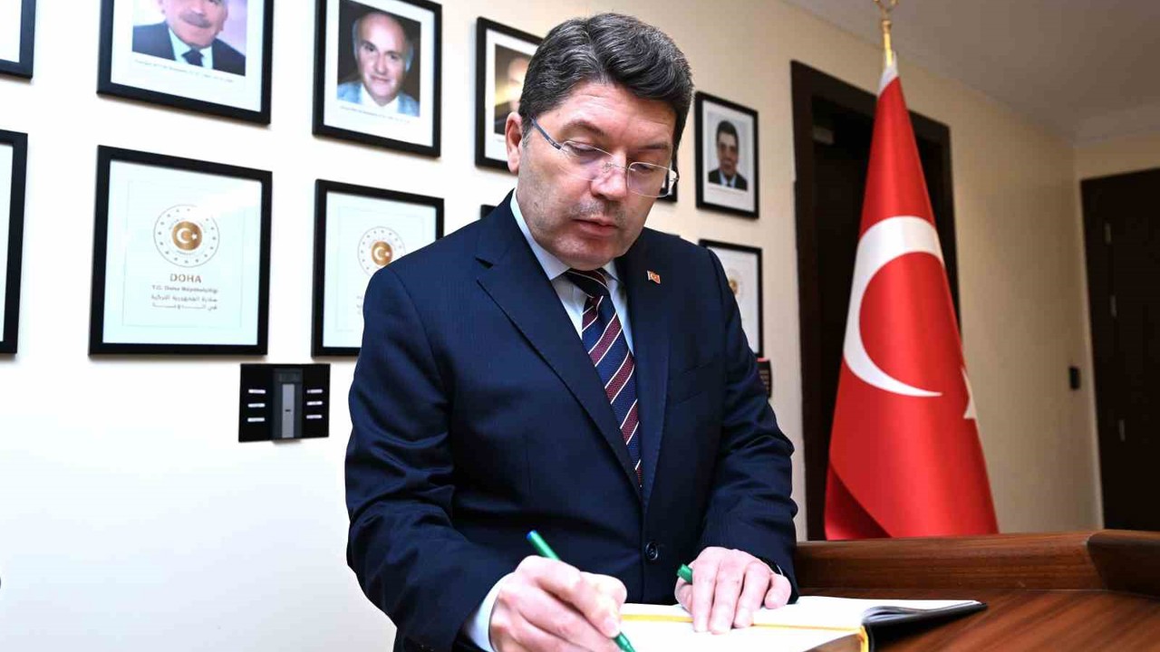 Adalet Bakanı Tunç Katar’da düzenlenen Doha Hukuk Forumu’na katıldı
