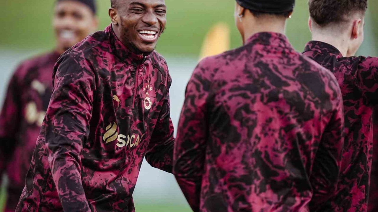 Galatasaray, Manchester City maçı hazırlıklarına başladı
