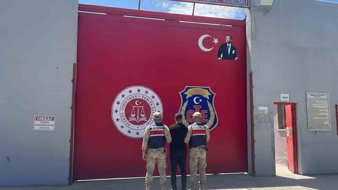 Hatay’da 34 yıl hapis cezası ile aranan şahıs yakalandı
