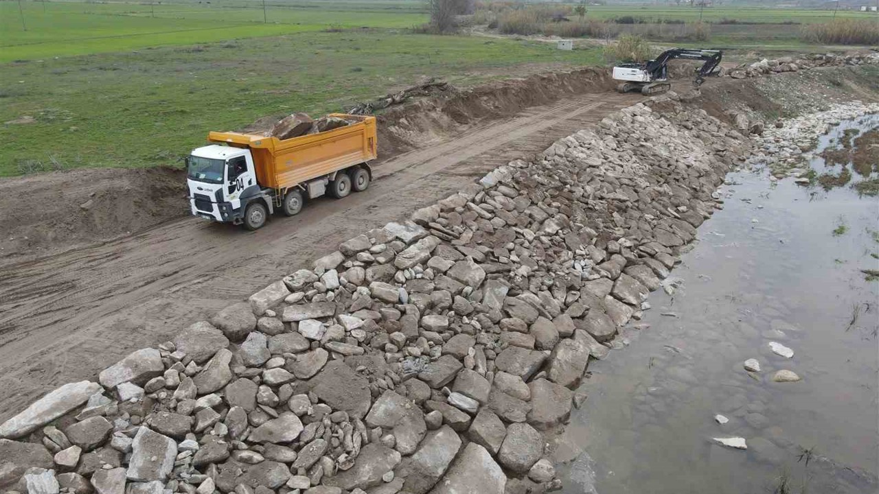 Çine Sulaması inşaatında çalışmalar sürüyor
